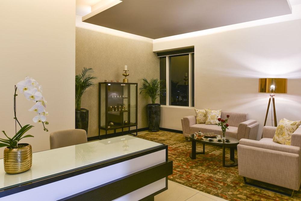 Fraser Hotel Muscat